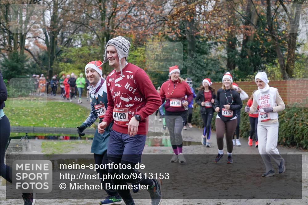 07.12.2025 - St. Pauli X-Mass-Run No. 15 Michael Burmester http://msf.ph/oto/9413153 07.12.2025 11:45:20 Laufen 076, 15, 4120, 1499, 4138, 4137, 4238 meine-sportfotos.de
