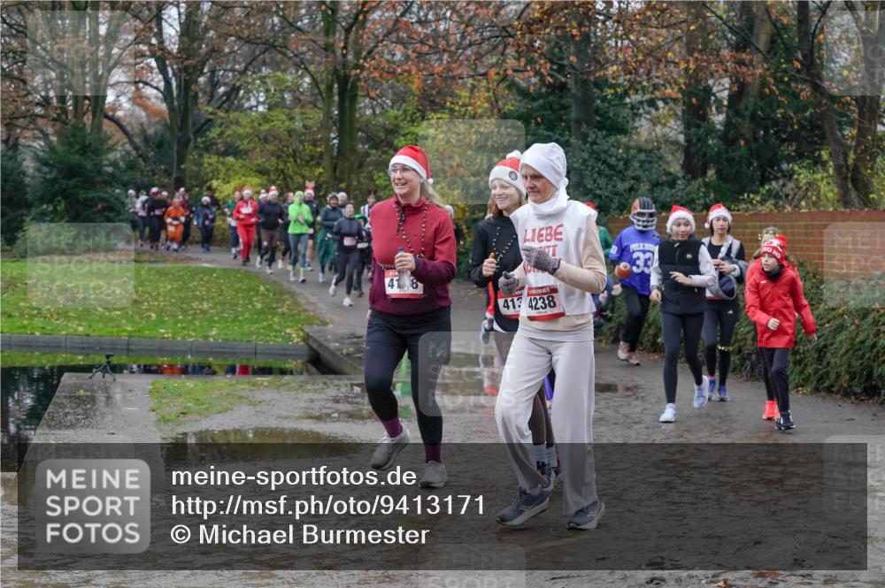 07.12.2025 - St. Pauli X-Mass-Run No. 15 Michael Burmester http://msf.ph/oto/9413171 07.12.2025 11:45:21 Laufen 41, 8, 41, 4238, 33 meine-sportfotos.de