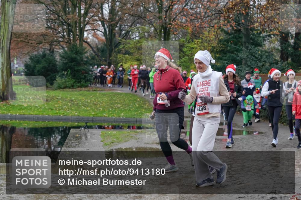 07.12.2025 - St. Pauli X-Mass-Run No. 15 Michael Burmester http://msf.ph/oto/9413180 07.12.2025 11:45:21 Laufen 4238, 166 meine-sportfotos.de