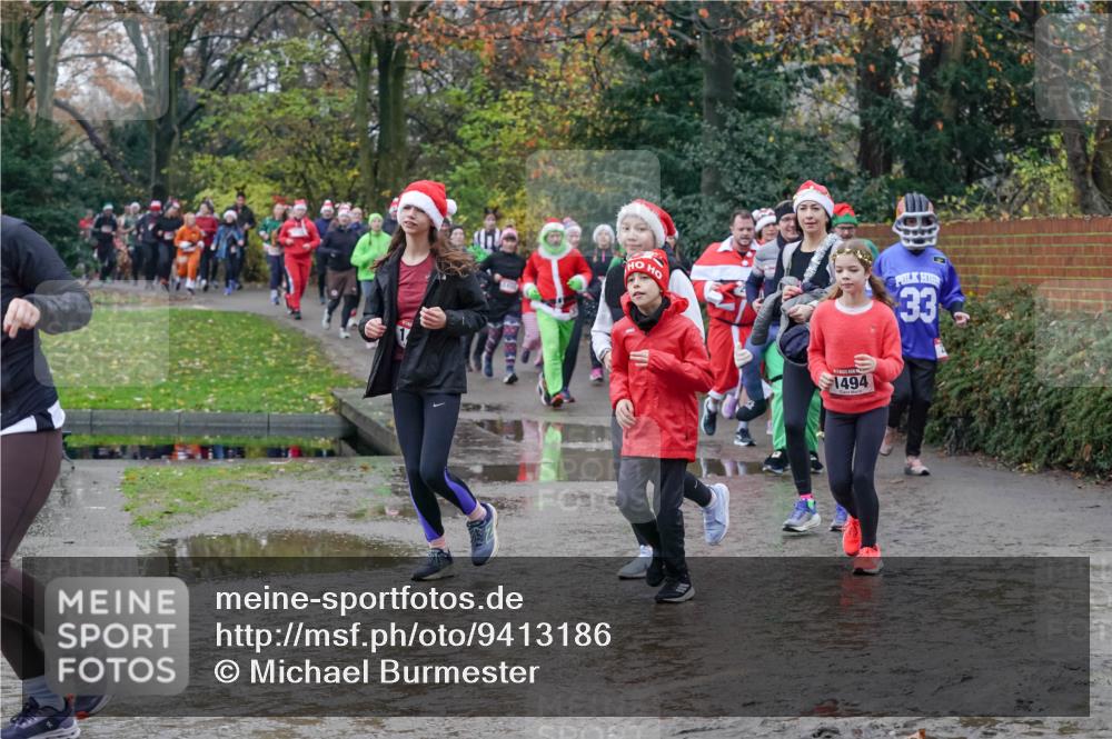 07.12.2025 - St. Pauli X-Mass-Run No. 15 Michael Burmester http://msf.ph/oto/9413186 07.12.2025 11:45:22 Laufen 33, 1494 meine-sportfotos.de