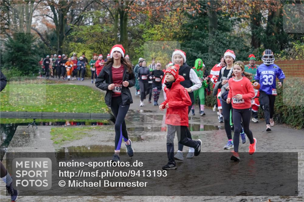 07.12.2025 - St. Pauli X-Mass-Run No. 15 Michael Burmester http://msf.ph/oto/9413193 07.12.2025 11:45:22 Laufen 149, 1454 meine-sportfotos.de