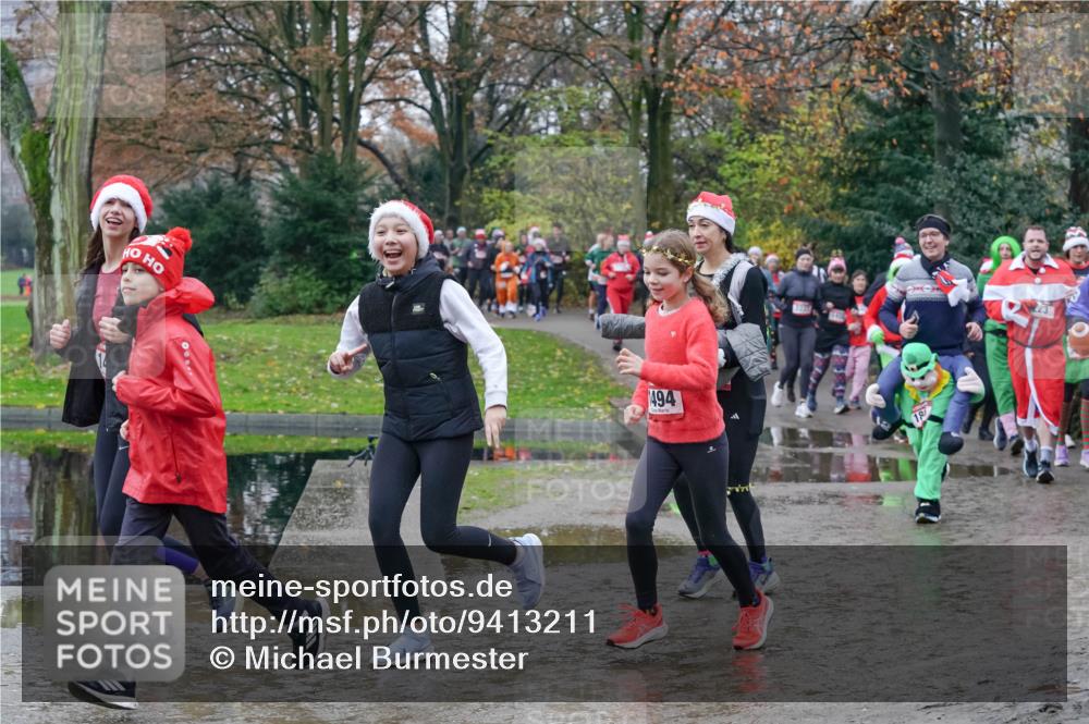 07.12.2025 - St. Pauli X-Mass-Run No. 15 Michael Burmester http://msf.ph/oto/9413211 07.12.2025 11:45:24 Laufen 494, 18 meine-sportfotos.de