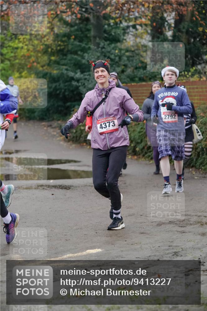 07.12.2025 - St. Pauli X-Mass-Run No. 15 Michael Burmester http://msf.ph/oto/9413227 07.12.2025 10:03:14 Laufen 15, 4373, 2792 meine-sportfotos.de