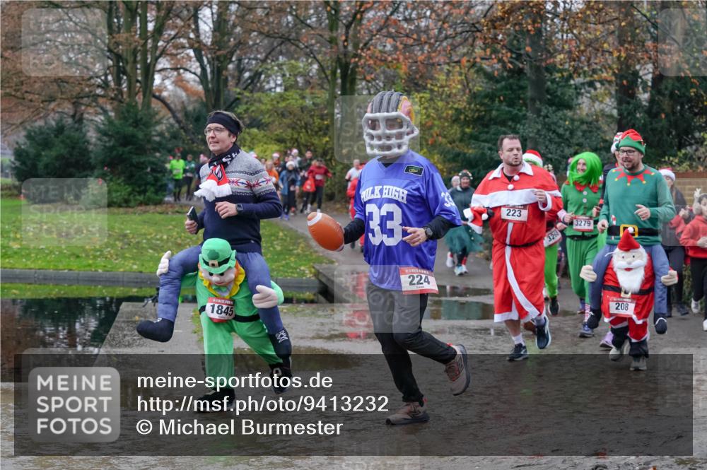 07.12.2025 - St. Pauli X-Mass-Run No. 15 Michael Burmester http://msf.ph/oto/9413232 07.12.2025 11:45:26 Laufen 1845, 33, 223, 224, 3268, 3279, 208 meine-sportfotos.de