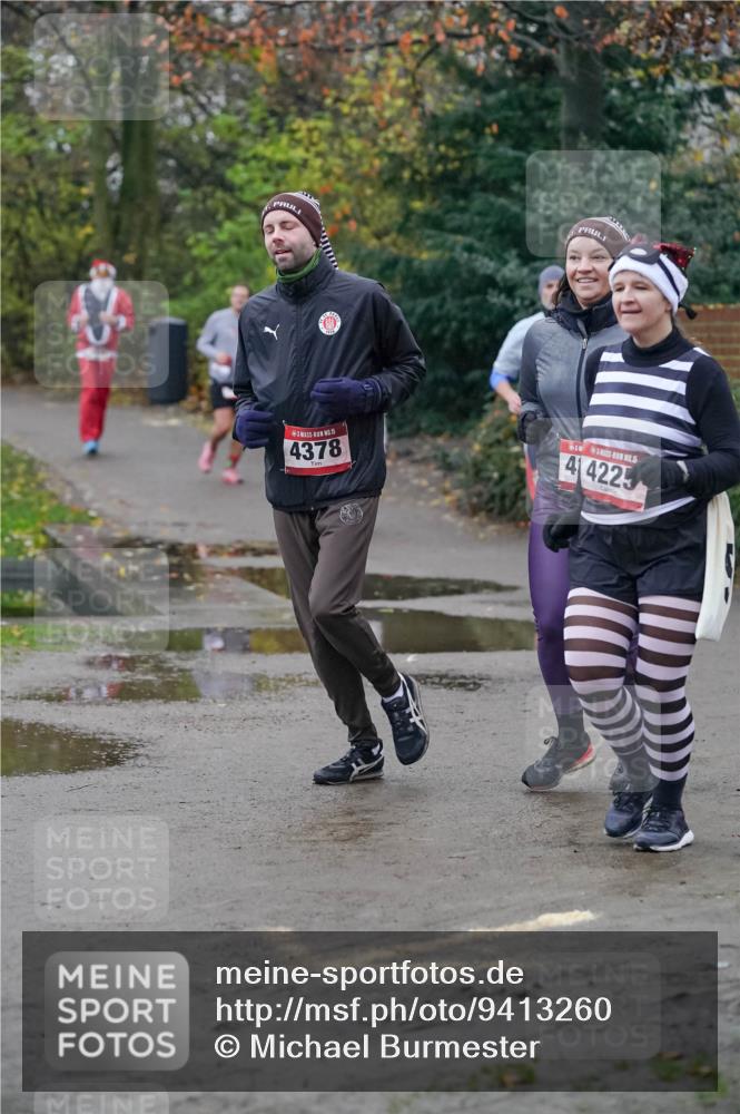 07.12.2025 - St. Pauli X-Mass-Run No. 15 Michael Burmester http://msf.ph/oto/9413260 07.12.2025 10:03:17 Laufen 15, 4378, 4, 4225 meine-sportfotos.de