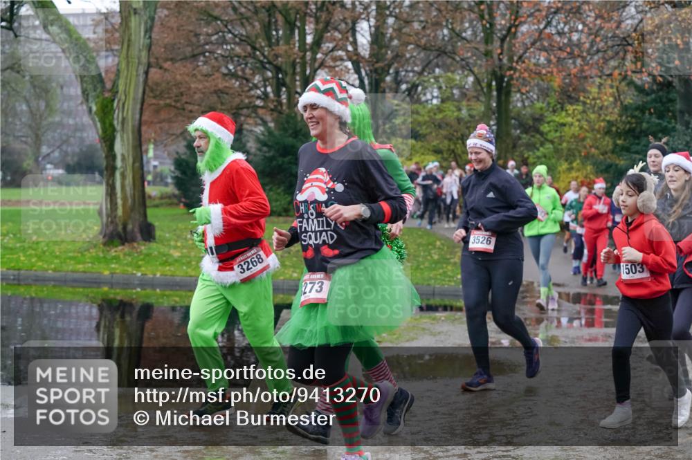 07.12.2025 - St. Pauli X-Mass-Run No. 15 Michael Burmester http://msf.ph/oto/9413270 07.12.2025 11:45:28 Laufen 3268, 273, 3526, 1503 meine-sportfotos.de
