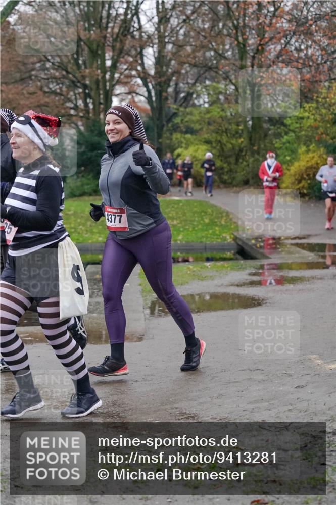07.12.2025 - St. Pauli X-Mass-Run No. 15 Michael Burmester http://msf.ph/oto/9413281 07.12.2025 10:03:19 Laufen 4377 meine-sportfotos.de
