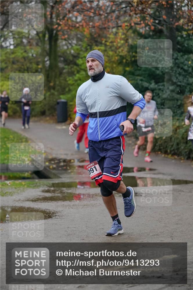 07.12.2025 - St. Pauli X-Mass-Run No. 15 Michael Burmester http://msf.ph/oto/9413293 07.12.2025 10:03:20 Laufen 15, 091 meine-sportfotos.de