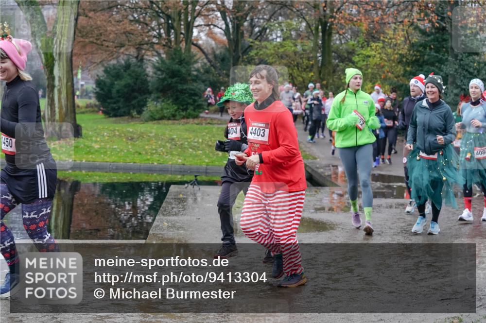 07.12.2025 - St. Pauli X-Mass-Run No. 15 Michael Burmester http://msf.ph/oto/9413304 07.12.2025 11:45:32 Laufen 450, 404, 4403, 52, 4084 meine-sportfotos.de