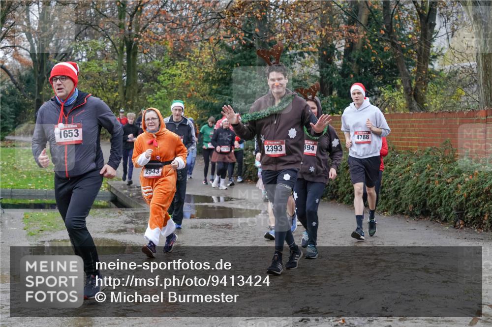 07.12.2025 - St. Pauli X-Mass-Run No. 15 Michael Burmester http://msf.ph/oto/9413424 07.12.2025 11:45:41 Laufen 15, 1653, 2543, 3758, 2393, 894, 4788 meine-sportfotos.de