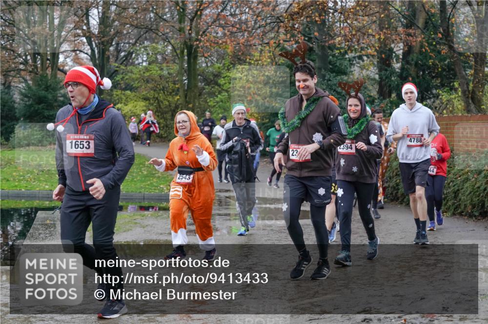 07.12.2025 - St. Pauli X-Mass-Run No. 15 Michael Burmester http://msf.ph/oto/9413433 07.12.2025 11:45:41 Laufen 15, 1653, 2543, 23, 2394, 4788, 44 meine-sportfotos.de