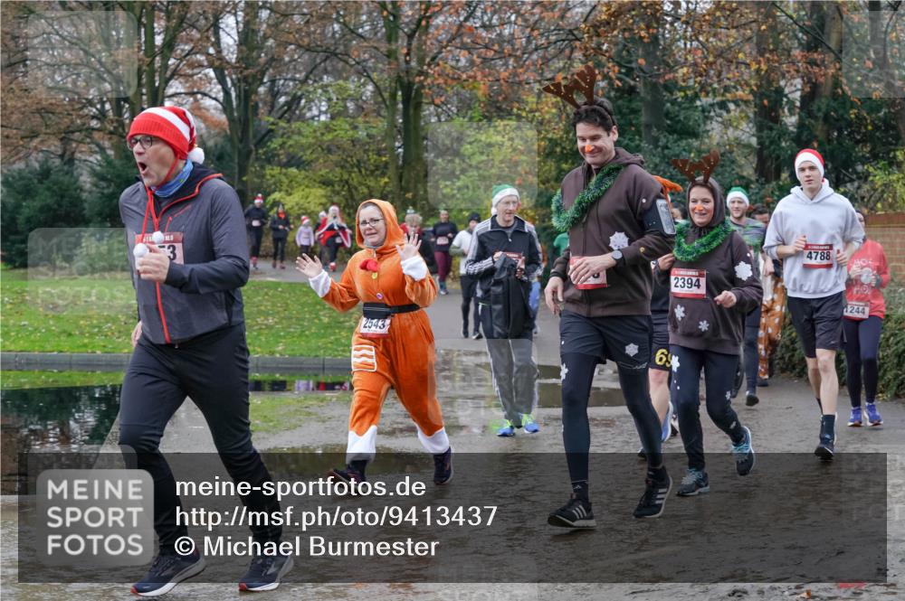 07.12.2025 - St. Pauli X-Mass-Run No. 15 Michael Burmester http://msf.ph/oto/9413437 07.12.2025 11:45:41 Laufen 3, 6, 2543, 4788, 2394, 1244 meine-sportfotos.de