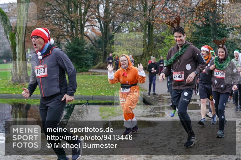 07.12.2025 - St. Pauli X-Mass-Run No. 15 Michael Burmester http://msf.ph/oto/9413446 07.12.2025 11:45:42 Laufen 1653, 2543, 2393, 2394 meine-sportfotos.de