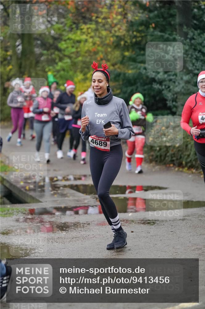 07.12.2025 - St. Pauli X-Mass-Run No. 15 Michael Burmester http://msf.ph/oto/9413456 07.12.2025 10:03:38 Laufen 44, 15, 4689 meine-sportfotos.de