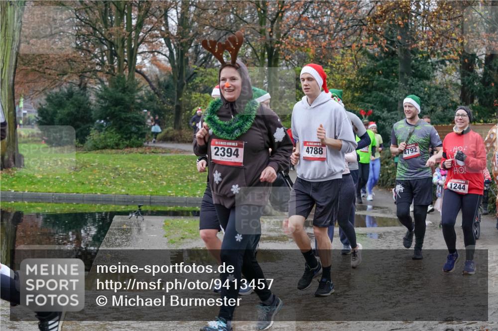 07.12.2025 - St. Pauli X-Mass-Run No. 15 Michael Burmester http://msf.ph/oto/9413457 07.12.2025 11:45:43 Laufen 2394, 4788, 4792, 1244 meine-sportfotos.de