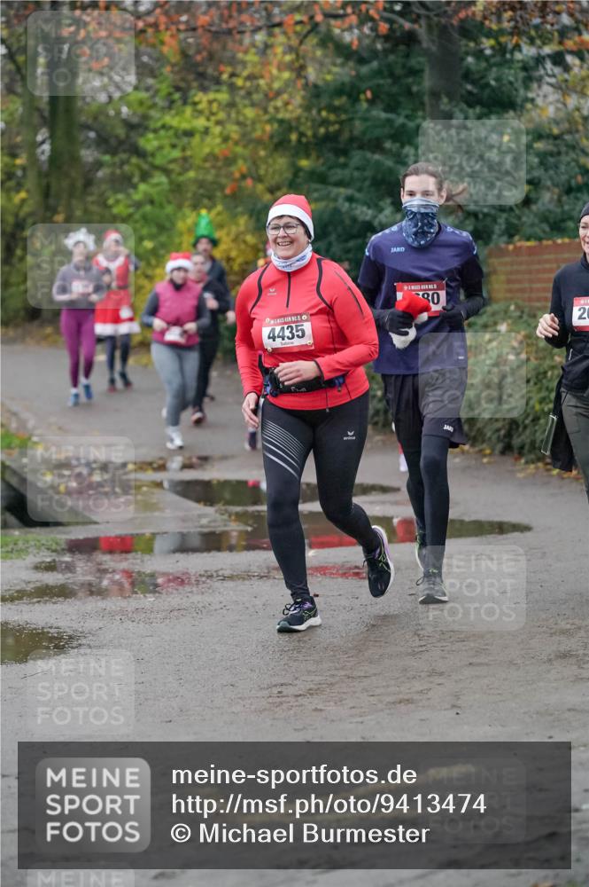 07.12.2025 - St. Pauli X-Mass-Run No. 15 Michael Burmester http://msf.ph/oto/9413474 07.12.2025 10:03:39 Laufen 15, 4435, 15, 80, 20 meine-sportfotos.de