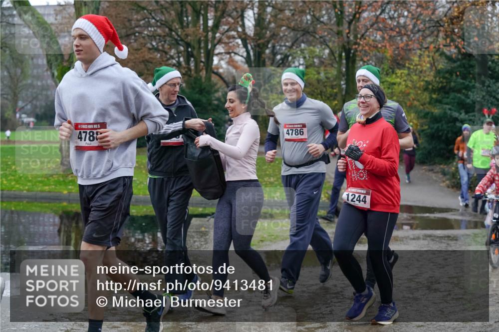 07.12.2025 - St. Pauli X-Mass-Run No. 15 Michael Burmester http://msf.ph/oto/9413481 07.12.2025 11:45:45 Laufen 15, 478, 4786, 1244 meine-sportfotos.de