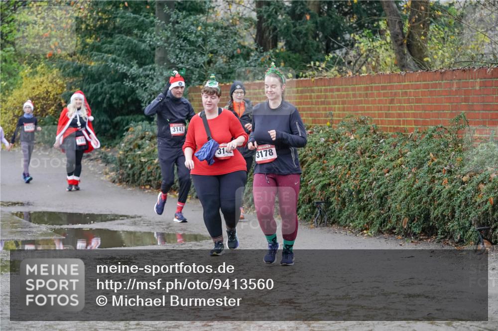 07.12.2025 - St. Pauli X-Mass-Run No. 15 Michael Burmester http://msf.ph/oto/9413560 07.12.2025 11:45:53 Laufen 4259, 188, 3141, 314, 3178 meine-sportfotos.de