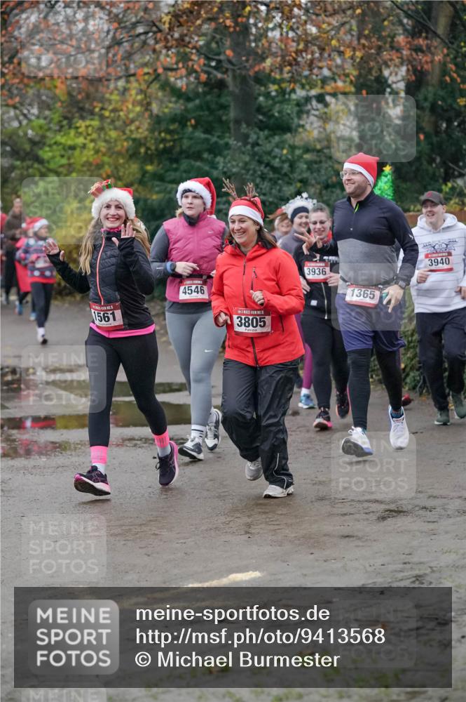 07.12.2025 - St. Pauli X-Mass-Run No. 15 Michael Burmester http://msf.ph/oto/9413568 07.12.2025 10:03:46 Laufen 1561, 4546, 15, 3805, 3936, 1365, 3940 meine-sportfotos.de