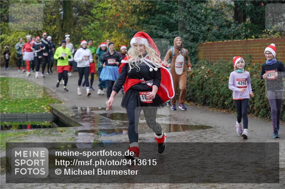 07.12.2025 - St. Pauli X-Mass-Run No. 15 Michael Burmester http://msf.ph/oto/9413615 07.12.2025 11:46:00 Laufen 4292, 18, 4254, 425, 4262 meine-sportfotos.de