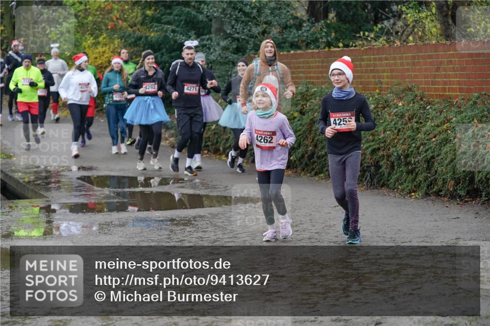 07.12.2025 - St. Pauli X-Mass-Run No. 15 Michael Burmester http://msf.ph/oto/9413627 07.12.2025 11:46:01 Laufen 4292, 4271, 6, 15, 4262, 5, 425 meine-sportfotos.de