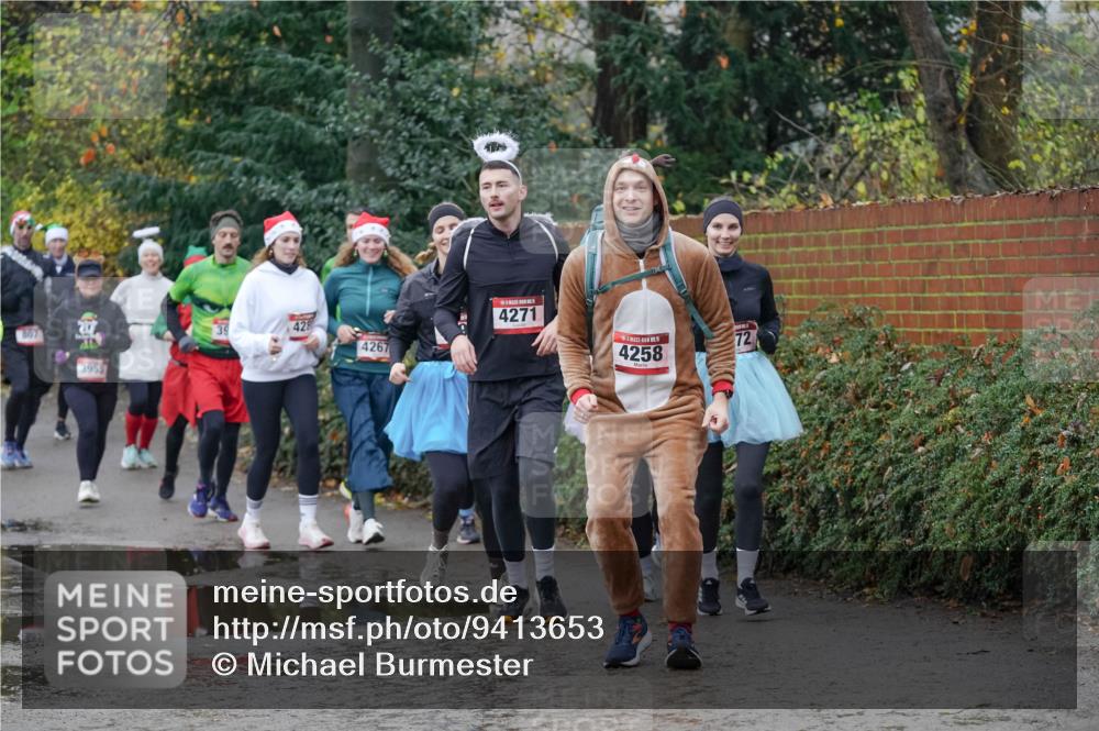 07.12.2025 - St. Pauli X-Mass-Run No. 15 Michael Burmester http://msf.ph/oto/9413653 07.12.2025 11:46:04 Laufen 867, 3955, 06, 428, 4267, 4271, 4258, 72 meine-sportfotos.de