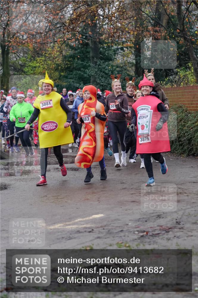 07.12.2025 - St. Pauli X-Mass-Run No. 15 Michael Burmester http://msf.ph/oto/9413682 07.12.2025 10:03:55 Laufen 4293, 3881, 883, 50, 3879 meine-sportfotos.de