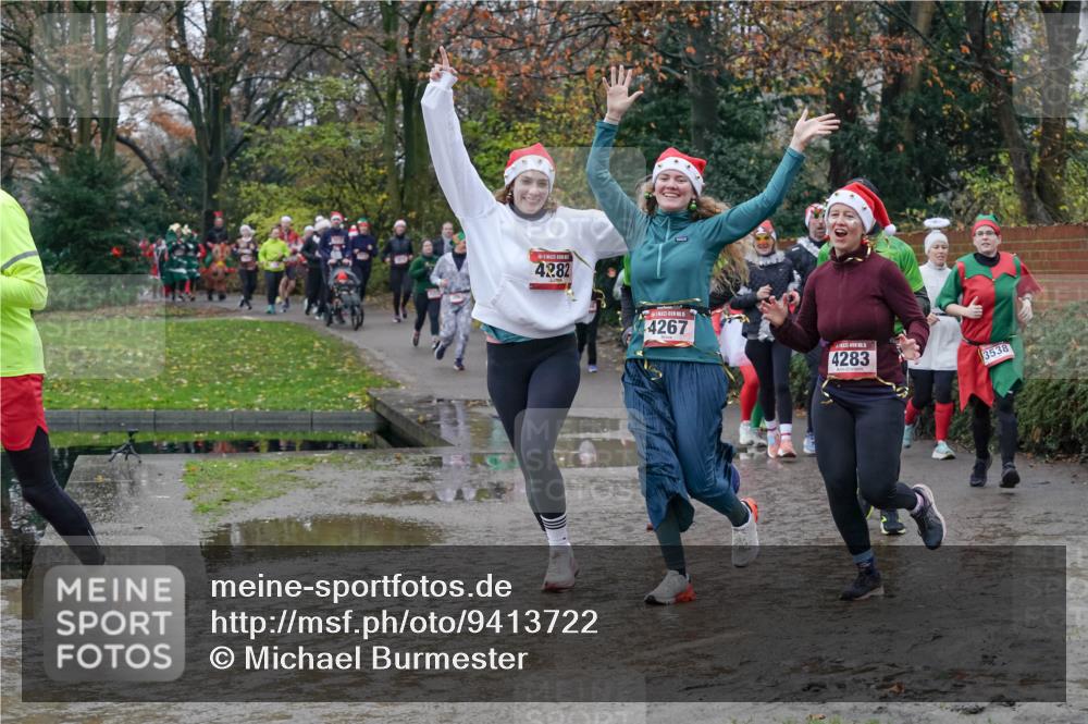 07.12.2025 - St. Pauli X-Mass-Run No. 15 Michael Burmester http://msf.ph/oto/9413722 07.12.2025 11:46:09 Laufen 4282, 4267, 4283, 3538 meine-sportfotos.de