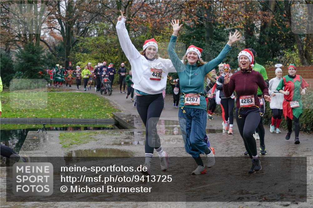 07.12.2025 - St. Pauli X-Mass-Run No. 15 Michael Burmester http://msf.ph/oto/9413725 07.12.2025 11:46:10 Laufen 4282, 4267, 4283, 3538 meine-sportfotos.de