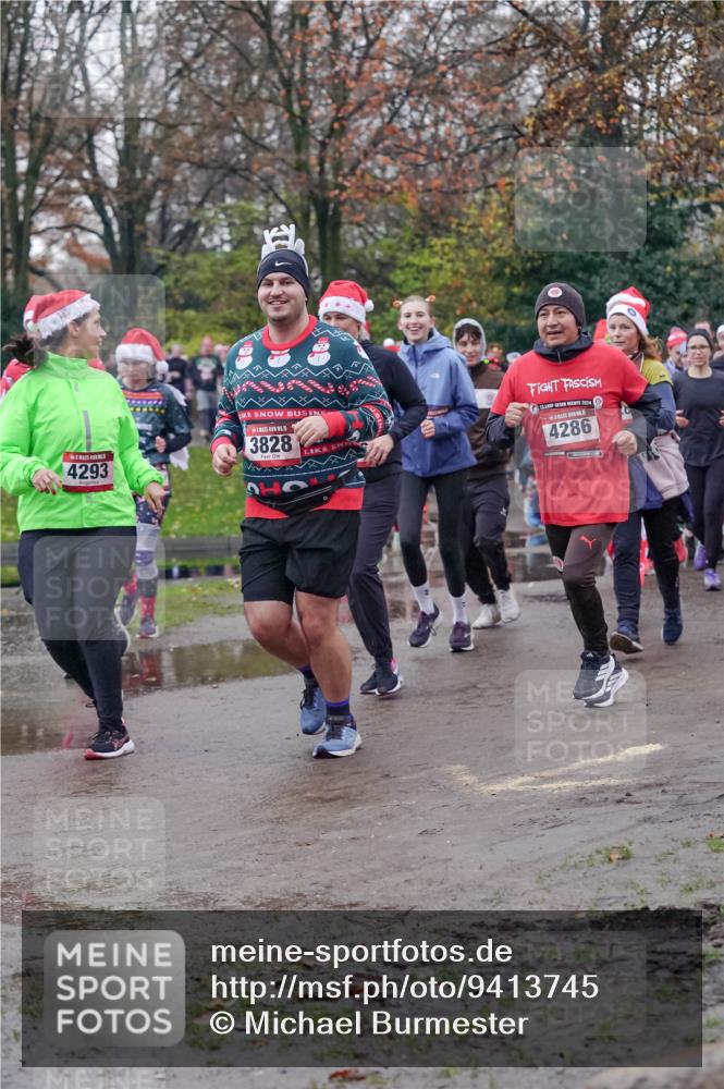 07.12.2025 - St. Pauli X-Mass-Run No. 15 Michael Burmester http://msf.ph/oto/9413745 07.12.2025 10:04:00 Laufen 4293, 15, 3828, 13, 2024, 5, 4286 meine-sportfotos.de