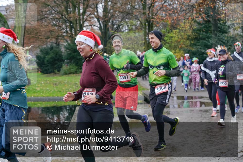 07.12.2025 - St. Pauli X-Mass-Run No. 15 Michael Burmester http://msf.ph/oto/9413749 07.12.2025 11:46:11 Laufen 15, 202, 3947, 3966, 3955, 807 meine-sportfotos.de