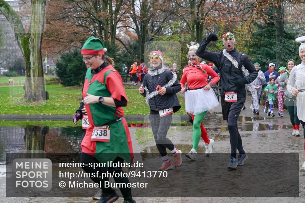 07.12.2025 - St. Pauli X-Mass-Run No. 15 Michael Burmester http://msf.ph/oto/9413770 07.12.2025 11:46:13 Laufen 395, 3538, 775, 807, 3663 meine-sportfotos.de