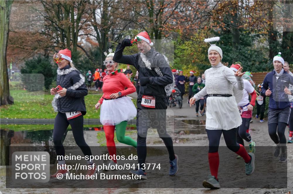 07.12.2025 - St. Pauli X-Mass-Run No. 15 Michael Burmester http://msf.ph/oto/9413774 07.12.2025 11:46:13 Laufen 807 meine-sportfotos.de