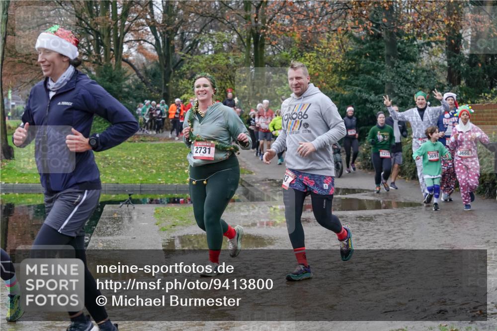 07.12.2025 - St. Pauli X-Mass-Run No. 15 Michael Burmester http://msf.ph/oto/9413800 07.12.2025 11:46:15 Laufen 2731, 86, 996, 13, 1253, 36, 3691, 3668 meine-sportfotos.de