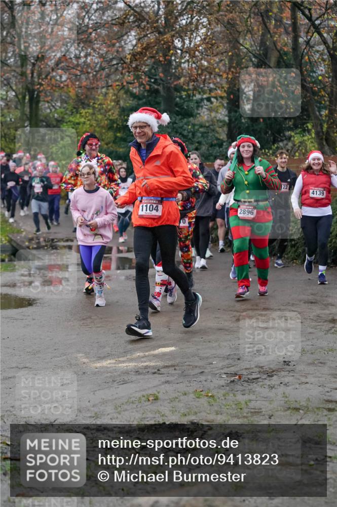 07.12.2025 - St. Pauli X-Mass-Run No. 15 Michael Burmester http://msf.ph/oto/9413823 07.12.2025 10:04:07 Laufen 15, 1104, 2896, 22, 4139 meine-sportfotos.de