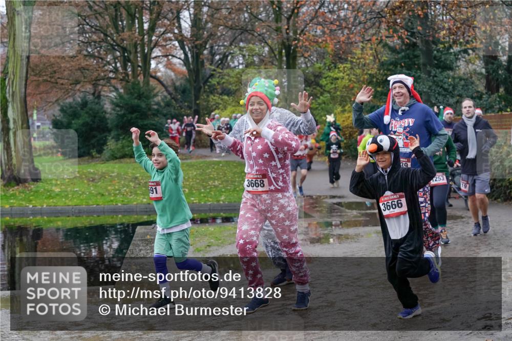 07.12.2025 - St. Pauli X-Mass-Run No. 15 Michael Burmester http://msf.ph/oto/9413828 07.12.2025 11:46:19 Laufen 15, 91, 3668, 15, 3666, 39, 253, 19 meine-sportfotos.de