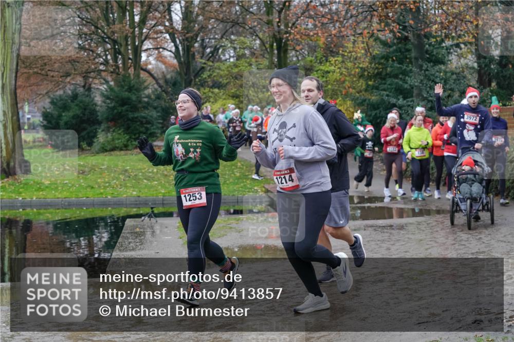 07.12.2025 - St. Pauli X-Mass-Run No. 15 Michael Burmester http://msf.ph/oto/9413857 07.12.2025 11:46:21 Laufen 1253, 1214, 3972, 3977 meine-sportfotos.de