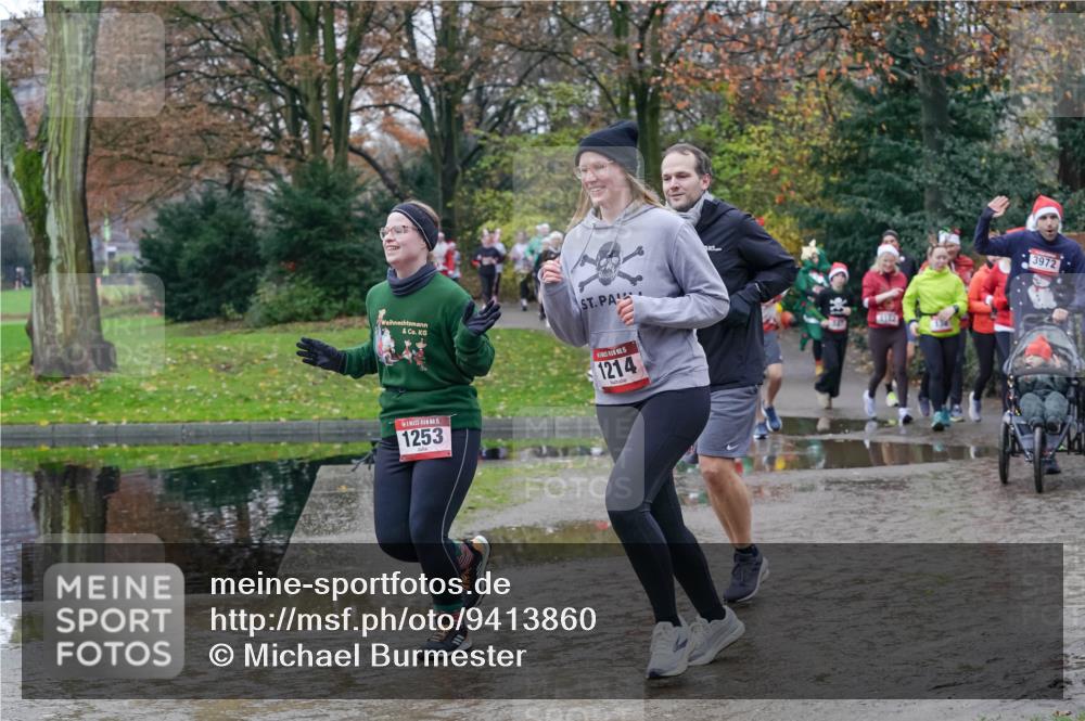 07.12.2025 - St. Pauli X-Mass-Run No. 15 Michael Burmester http://msf.ph/oto/9413860 07.12.2025 11:46:21 Laufen 15, 1253, 1214, 3972 meine-sportfotos.de