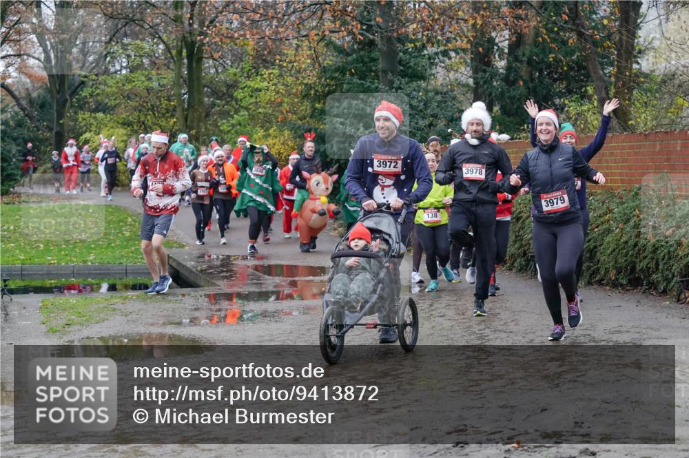 07.12.2025 - St. Pauli X-Mass-Run No. 15 Michael Burmester http://msf.ph/oto/9413872 07.12.2025 11:46:22 Laufen 1957, 3840, 3972, 3978, 138, 3979 meine-sportfotos.de