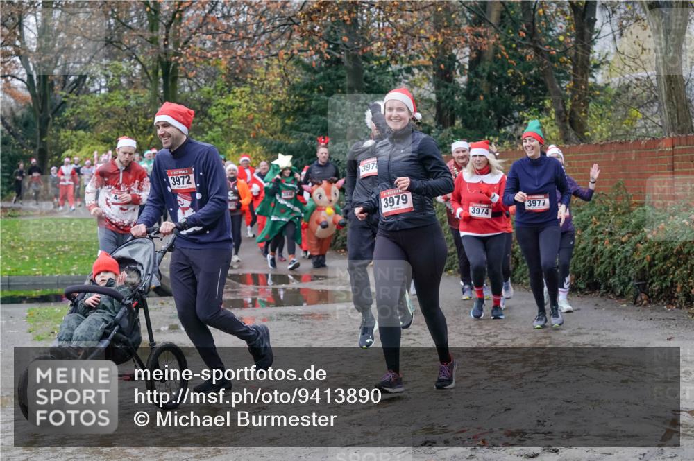 07.12.2025 - St. Pauli X-Mass-Run No. 15 Michael Burmester http://msf.ph/oto/9413890 07.12.2025 11:46:24 Laufen 3972, 397, 3979, 3974, 3977 meine-sportfotos.de