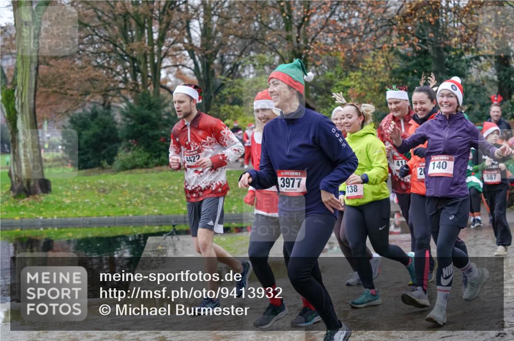 07.12.2025 - St. Pauli X-Mass-Run No. 15 Michael Burmester http://msf.ph/oto/9413932 07.12.2025 11:46:27 Laufen 4422, 15, 3977, 138, 412, 20, 140, 587 meine-sportfotos.de