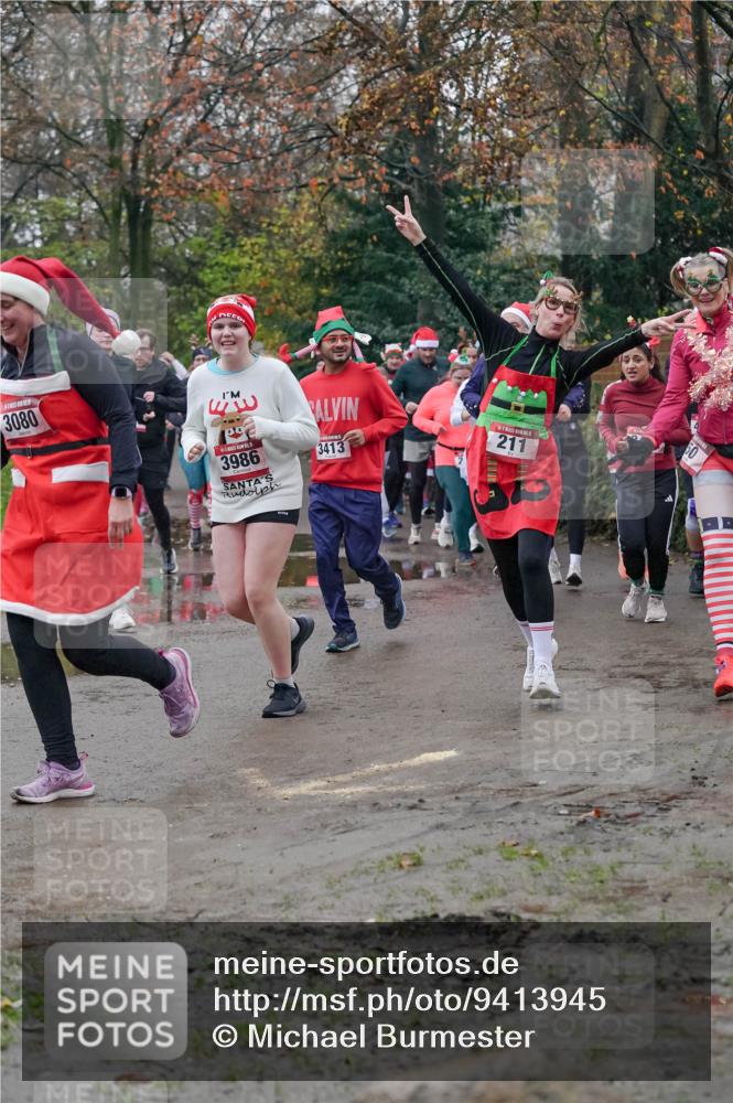 07.12.2025 - St. Pauli X-Mass-Run No. 15 Michael Burmester http://msf.ph/oto/9413945 07.12.2025 10:04:16 Laufen 3080, 3986, 3413, 211, 50 meine-sportfotos.de