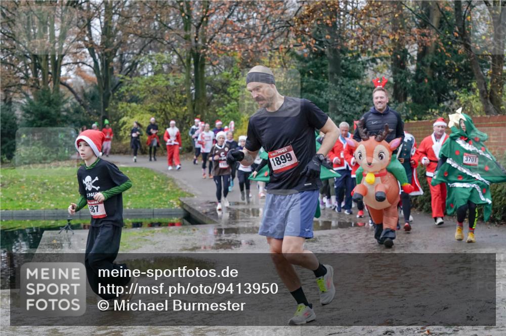 07.12.2025 - St. Pauli X-Mass-Run No. 15 Michael Burmester http://msf.ph/oto/9413950 07.12.2025 11:46:28 Laufen 587, 5, 1899, 3701 meine-sportfotos.de