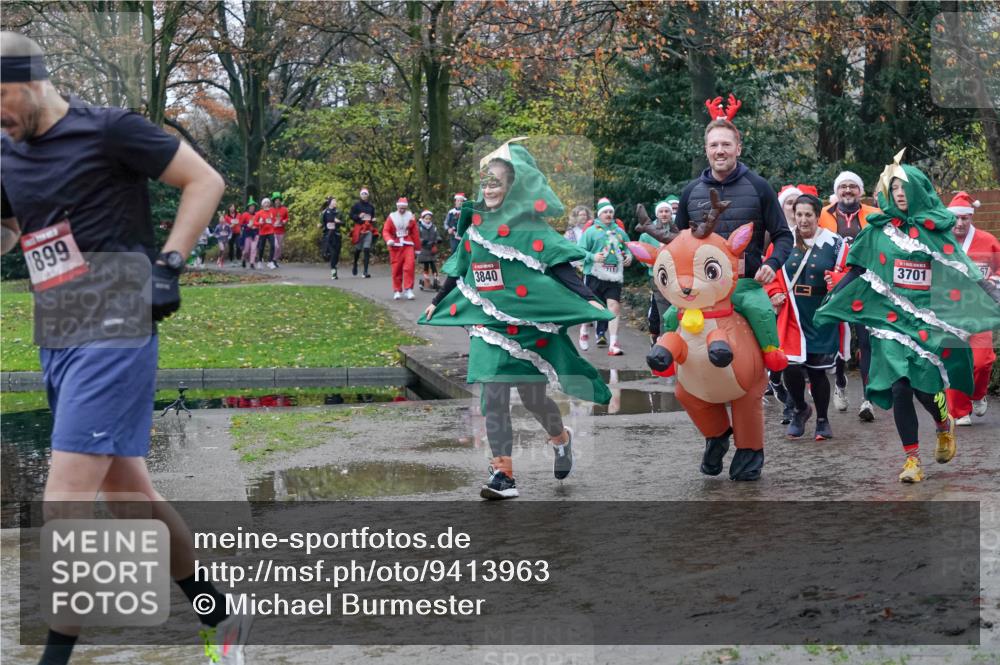 07.12.2025 - St. Pauli X-Mass-Run No. 15 Michael Burmester http://msf.ph/oto/9413963 07.12.2025 11:46:29 Laufen 1899, 3840, 3701 meine-sportfotos.de