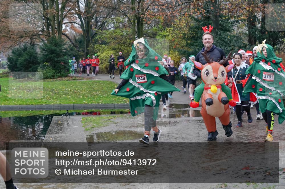 07.12.2025 - St. Pauli X-Mass-Run No. 15 Michael Burmester http://msf.ph/oto/9413972 07.12.2025 11:46:30 Laufen 3840, 3701 meine-sportfotos.de