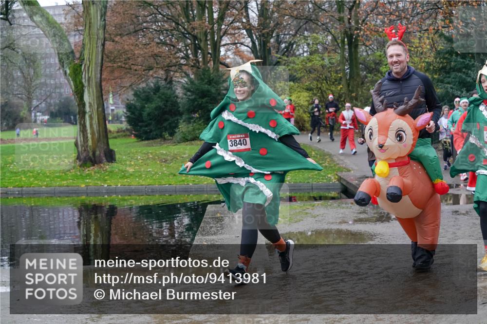 07.12.2025 - St. Pauli X-Mass-Run No. 15 Michael Burmester http://msf.ph/oto/9413981 07.12.2025 11:46:31 Laufen 3840 meine-sportfotos.de