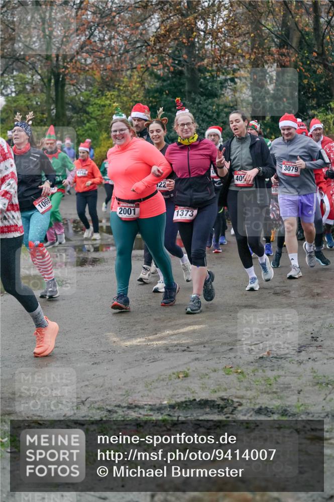 07.12.2025 - St. Pauli X-Mass-Run No. 15 Michael Burmester http://msf.ph/oto/9414007 07.12.2025 10:04:20 Laufen 1069, 454, 2001, 22, 1373, 40, 38, 3079 meine-sportfotos.de