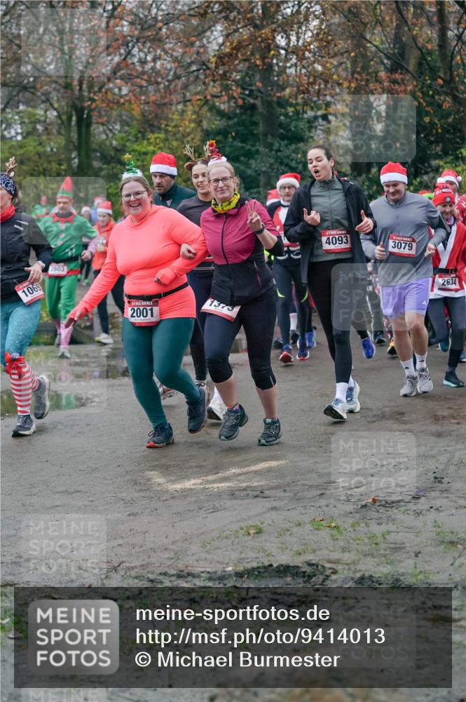 07.12.2025 - St. Pauli X-Mass-Run No. 15 Michael Burmester http://msf.ph/oto/9414013 07.12.2025 10:04:21 Laufen 1069, 2603, 2001, 1373, 4093, 3079, 2634 meine-sportfotos.de