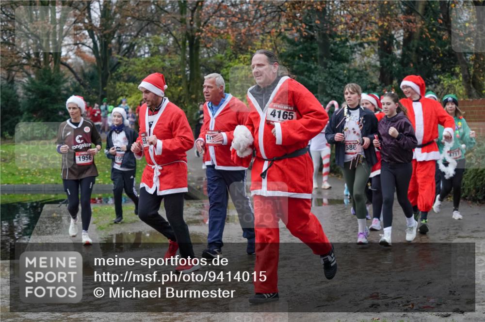 07.12.2025 - St. Pauli X-Mass-Run No. 15 Michael Burmester http://msf.ph/oto/9414015 07.12.2025 11:46:34 Laufen 1956, 195, 68, 4, 15, 4165, 586, 4717 meine-sportfotos.de