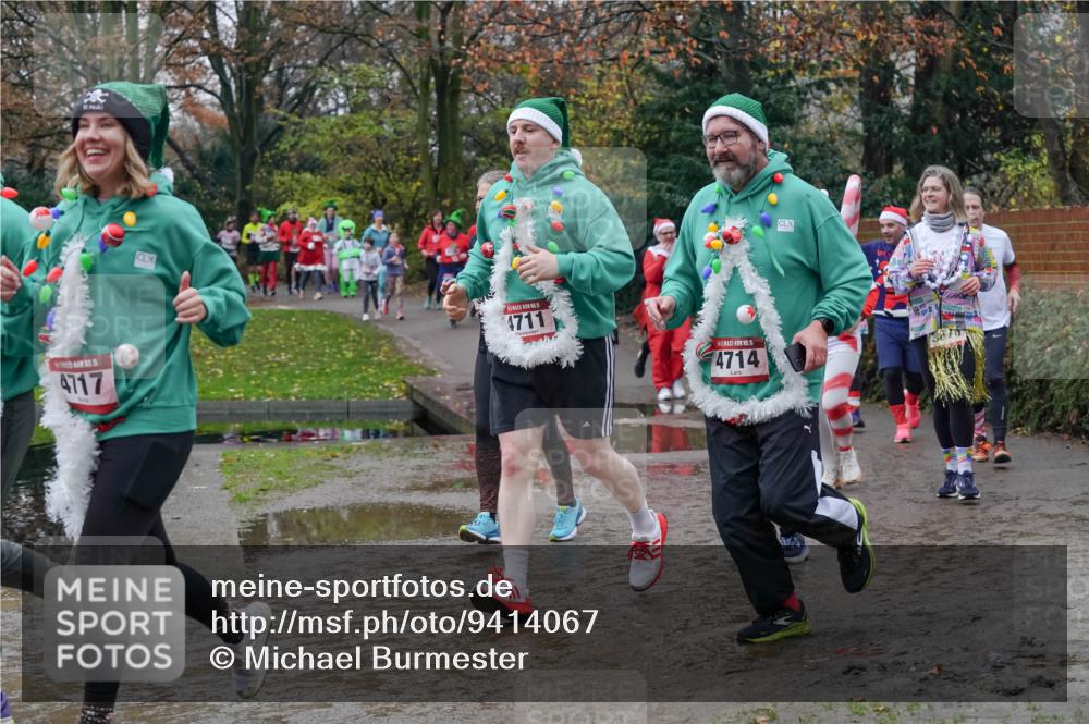 07.12.2025 - St. Pauli X-Mass-Run No. 15 Michael Burmester http://msf.ph/oto/9414067 07.12.2025 11:46:37 Laufen 4717, 4711, 15, 4714 meine-sportfotos.de